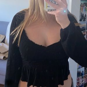 Urban Outfitter scrunchy, long-sleeve, crop top